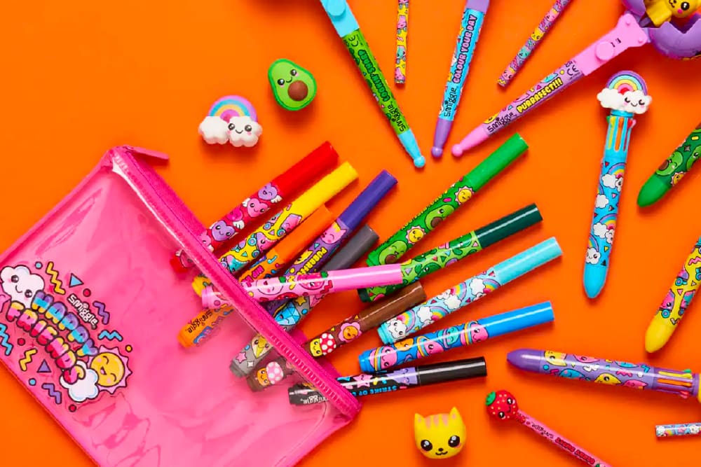 小學開學用品 | 文具如筆盒、鉛筆、顏色筆、擦膠等等