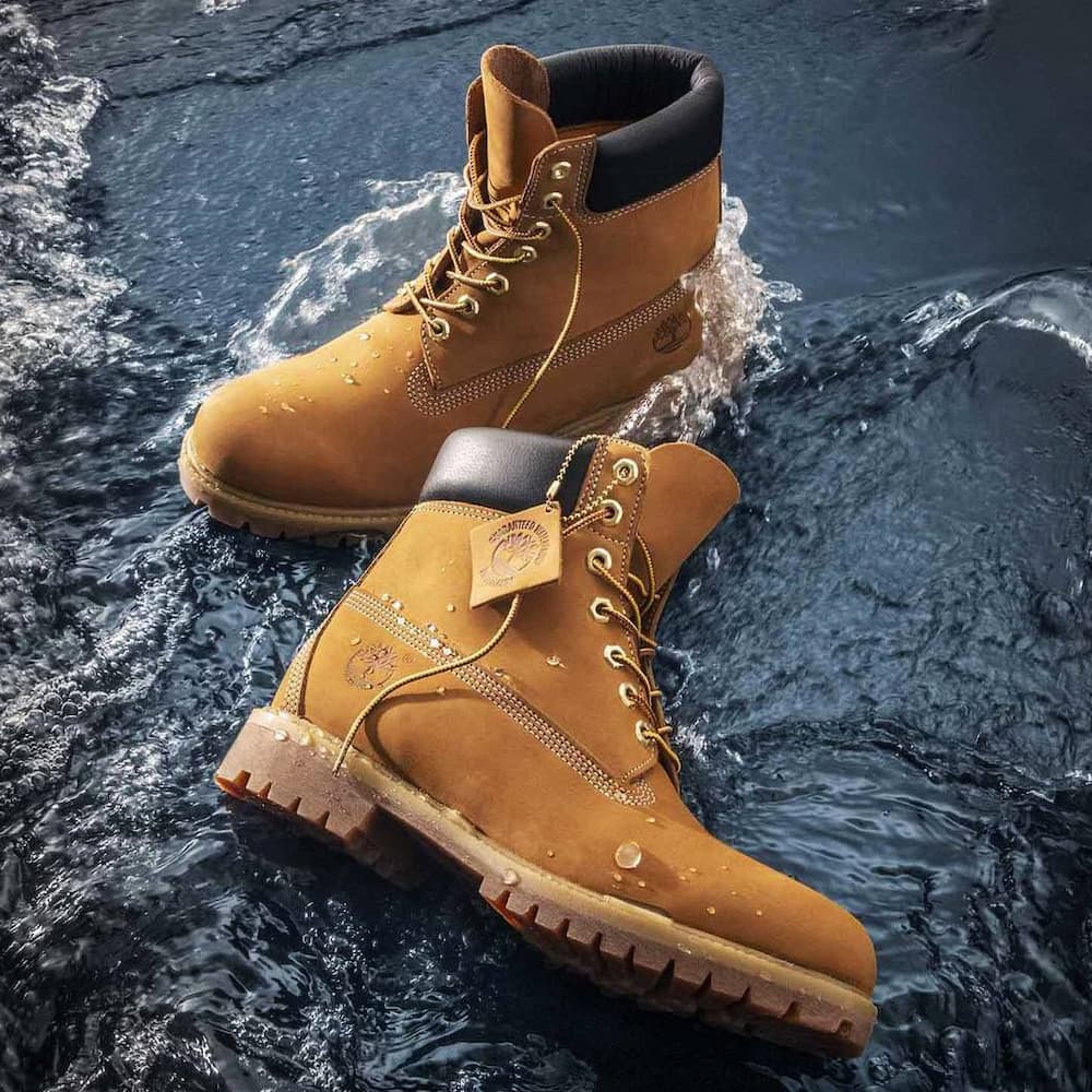 Timberland 經典的 Kinsley 防水 6 吋靴